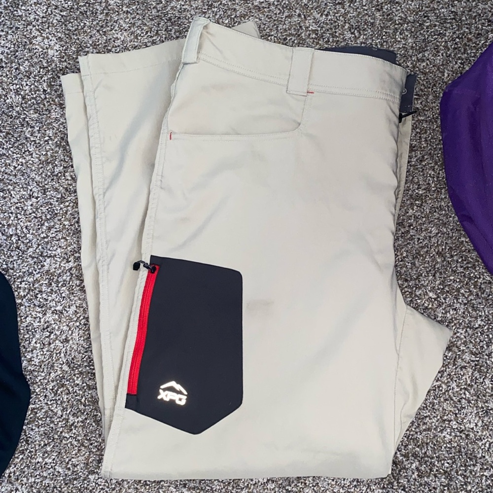 Cabelas pants